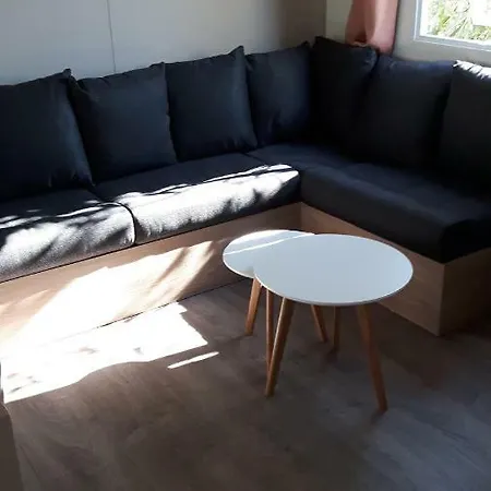Mobilhome Recent Az06 Campsite Frejus
